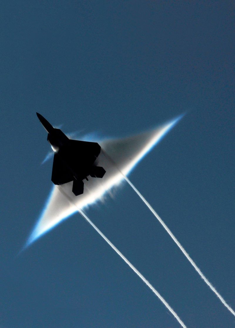 Illustration for article titled Inside the Pentagon's Trillion Dollar F-35 Embarrassment